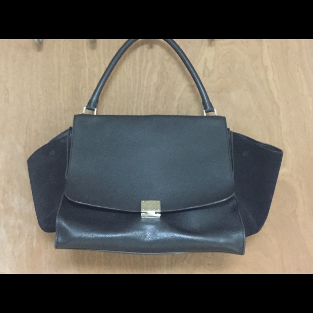 Celine Large Black Trapeze Tote- must sell! - Picture 4 of 8